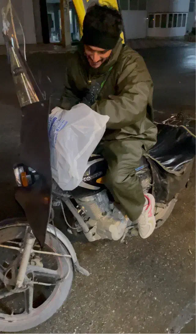 لباس‌های ضد آب|کوهنوردی و کمپینگ|سنندج, |دیوار