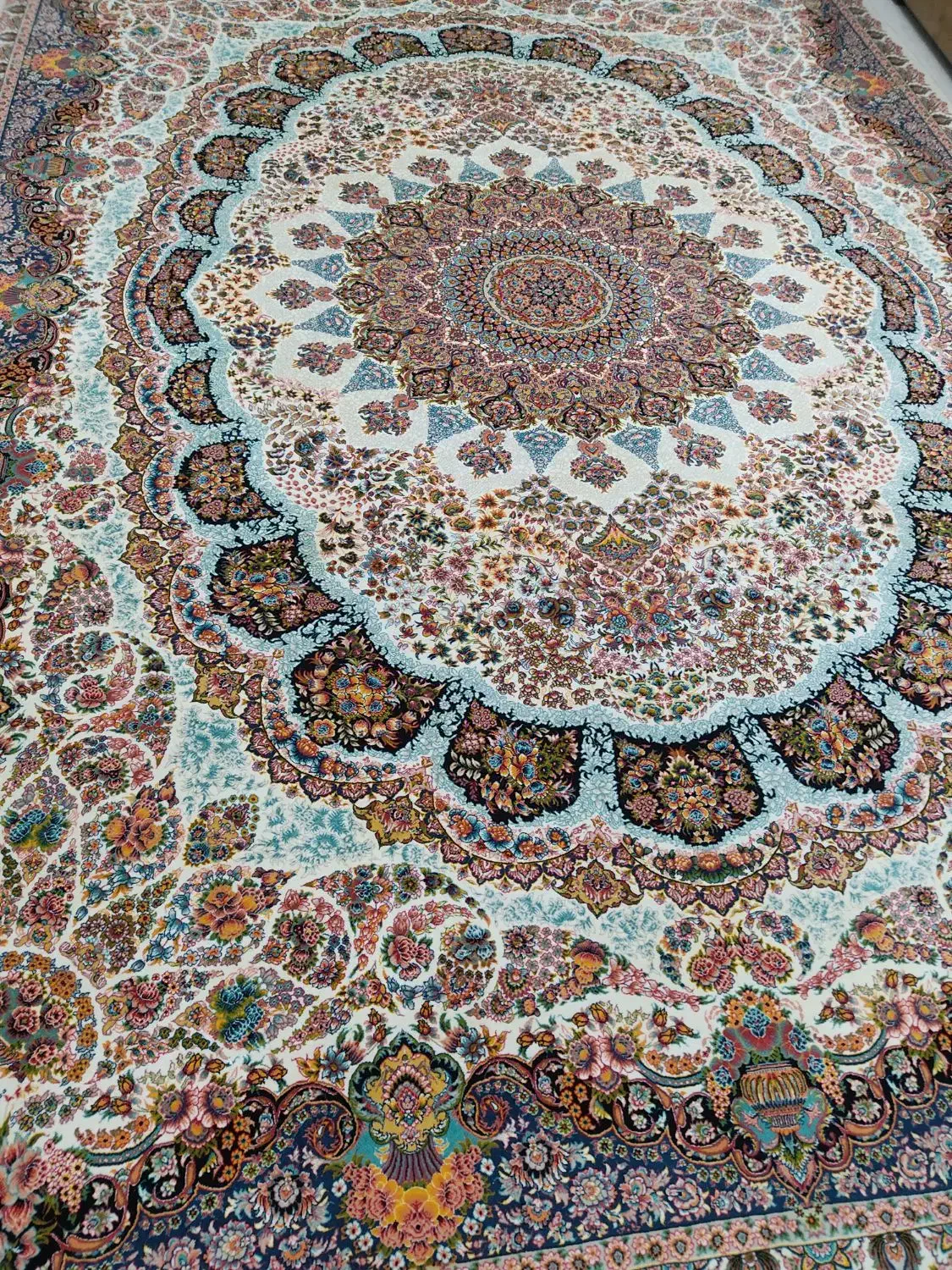 فرش 9 متری|فرش|رشت, یخسازی|دیوار