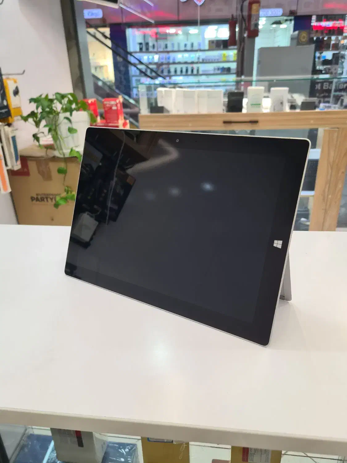 تبلت ویندوزی Microsoft Surface Pro 3|تبلت|شیراز, زند|دیوار