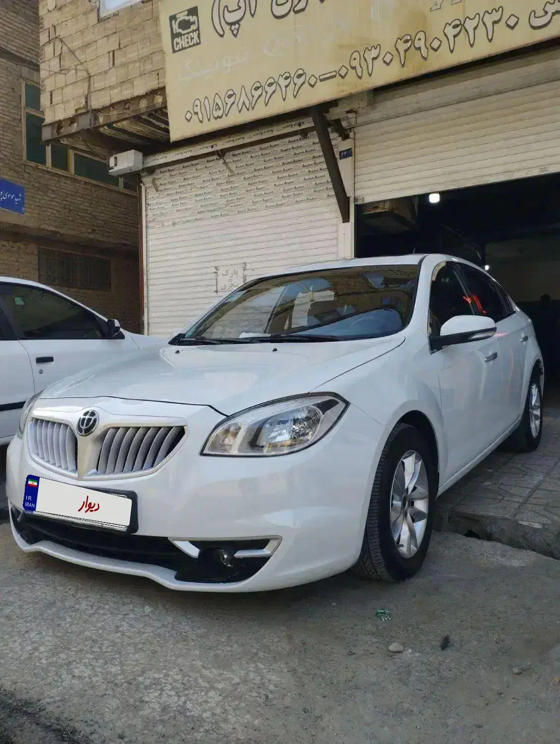 برلیانس اچ ۳۳۰ اتومات ۱۶۵۰|خودرو سواری و وانت|مشهد, حضرت حجت|دیوار