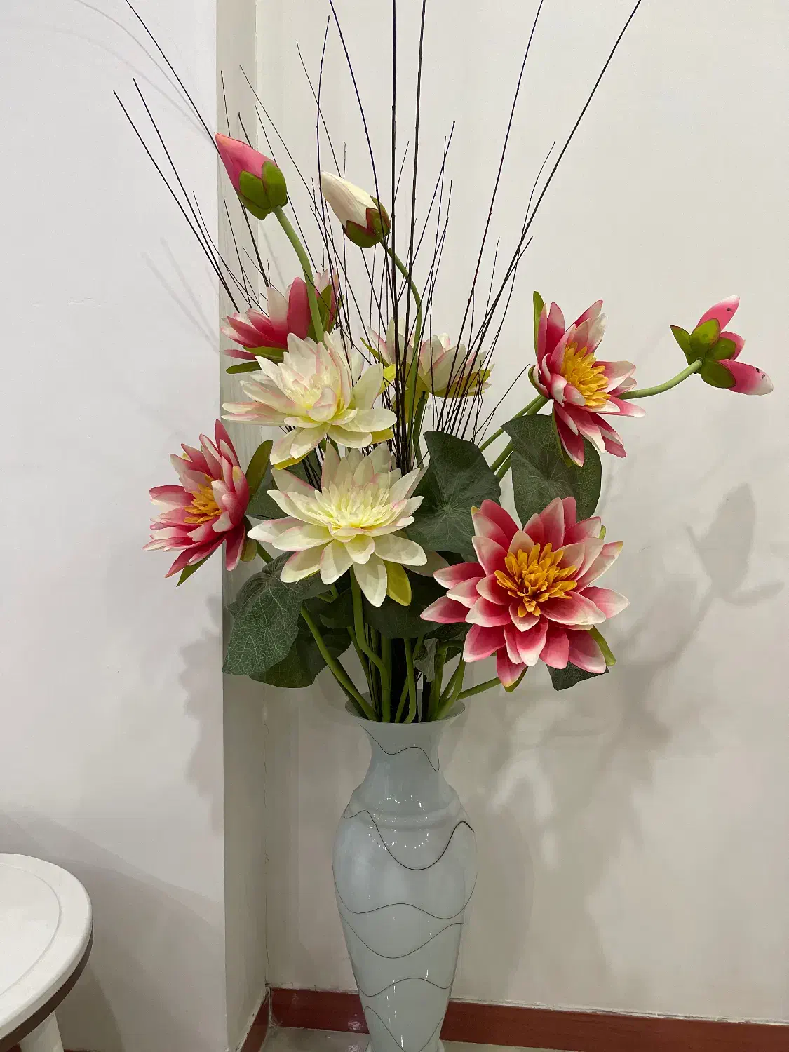 گل و گلدان|گل مصنوعی|ساری, |دیوار