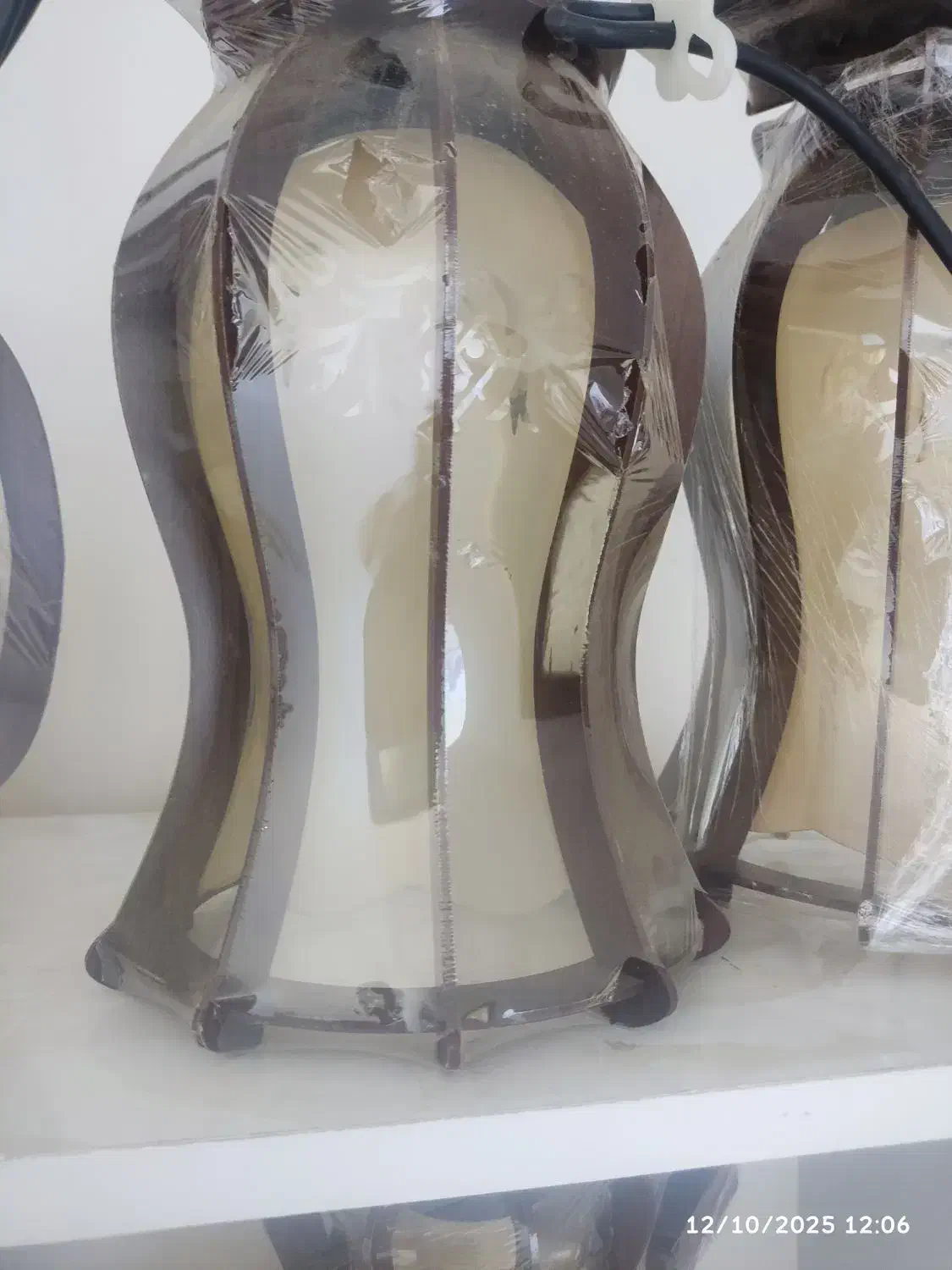 لوستر|لوستر و چراغ آویز|اقبالیه, |دیوار