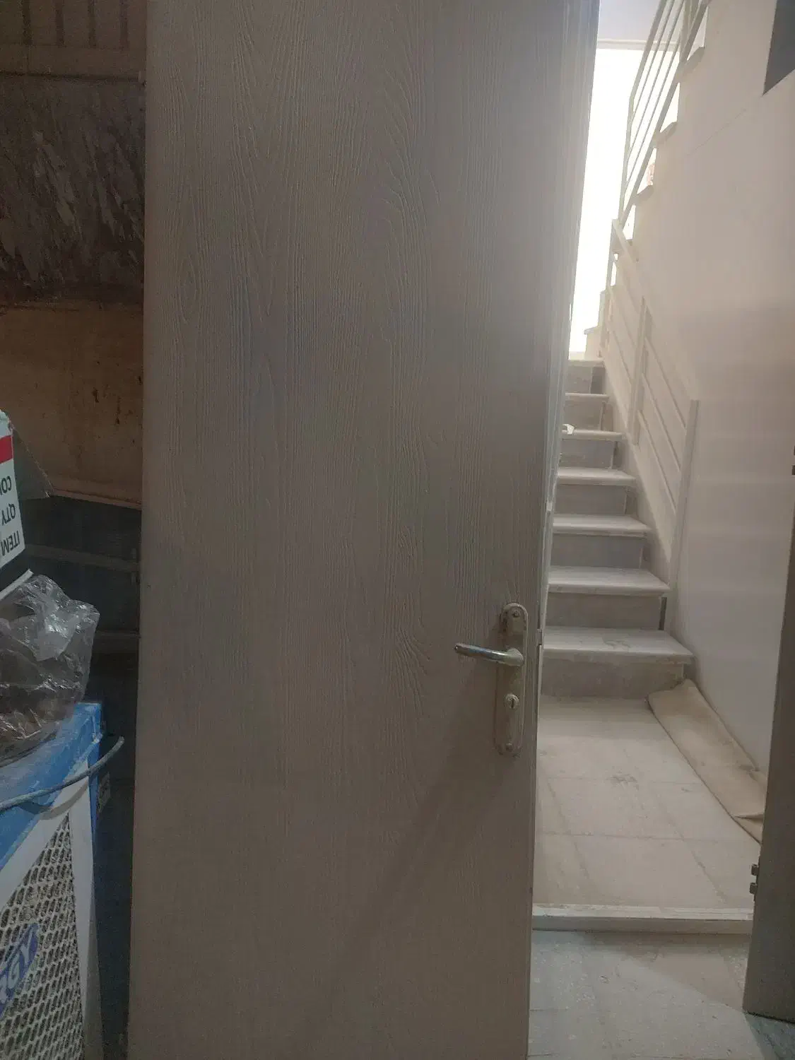 درب|مصالح و تجهیزات ساختمان|قم, دانش|دیوار