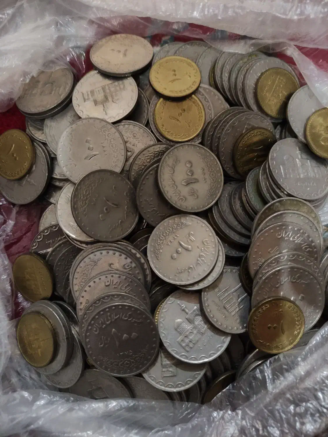 پول سکه و کاغذی 10 تومان و20 تومان فروش فوری|کلکسیون سکه، تمبر، اسکناس|کاشان, عربها|دیوار