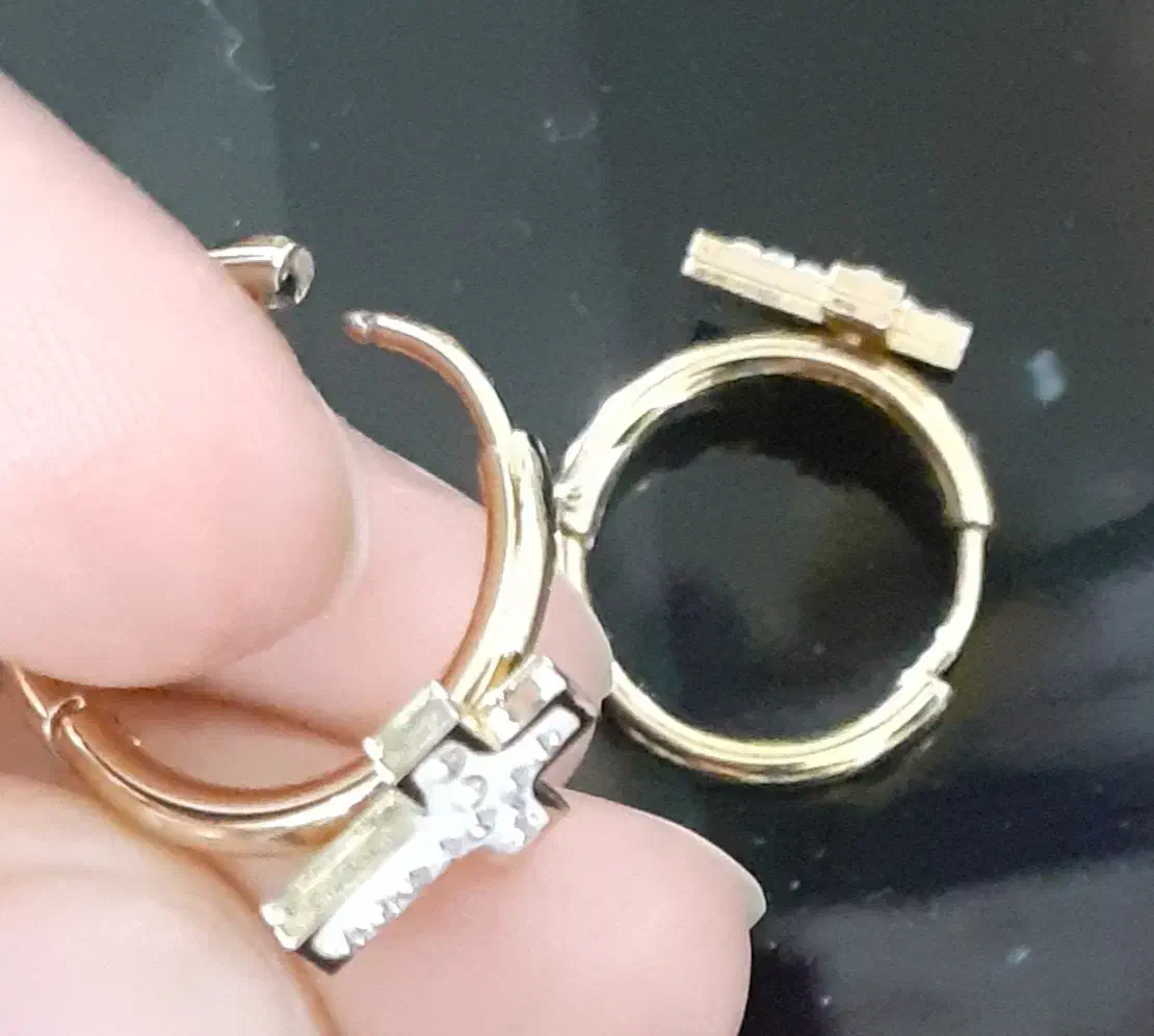 گوشواره رنگ ثابت|بدلیجات|گرگان, |دیوار