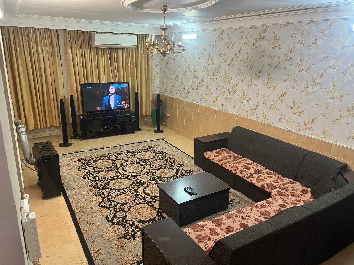 اجاره روزانه منزل شیک و‌ تمیز|اجارهٔ کوتاه‌مدت آپارتمان و سوئیت|کاشان, الغدیر|دیوار