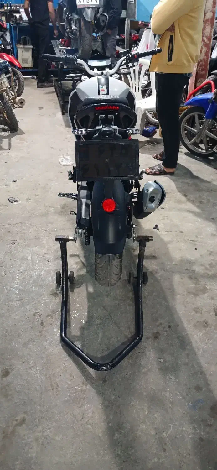 موتور بنلی180s|موتورسیکلت|مبارکه, |دیوار