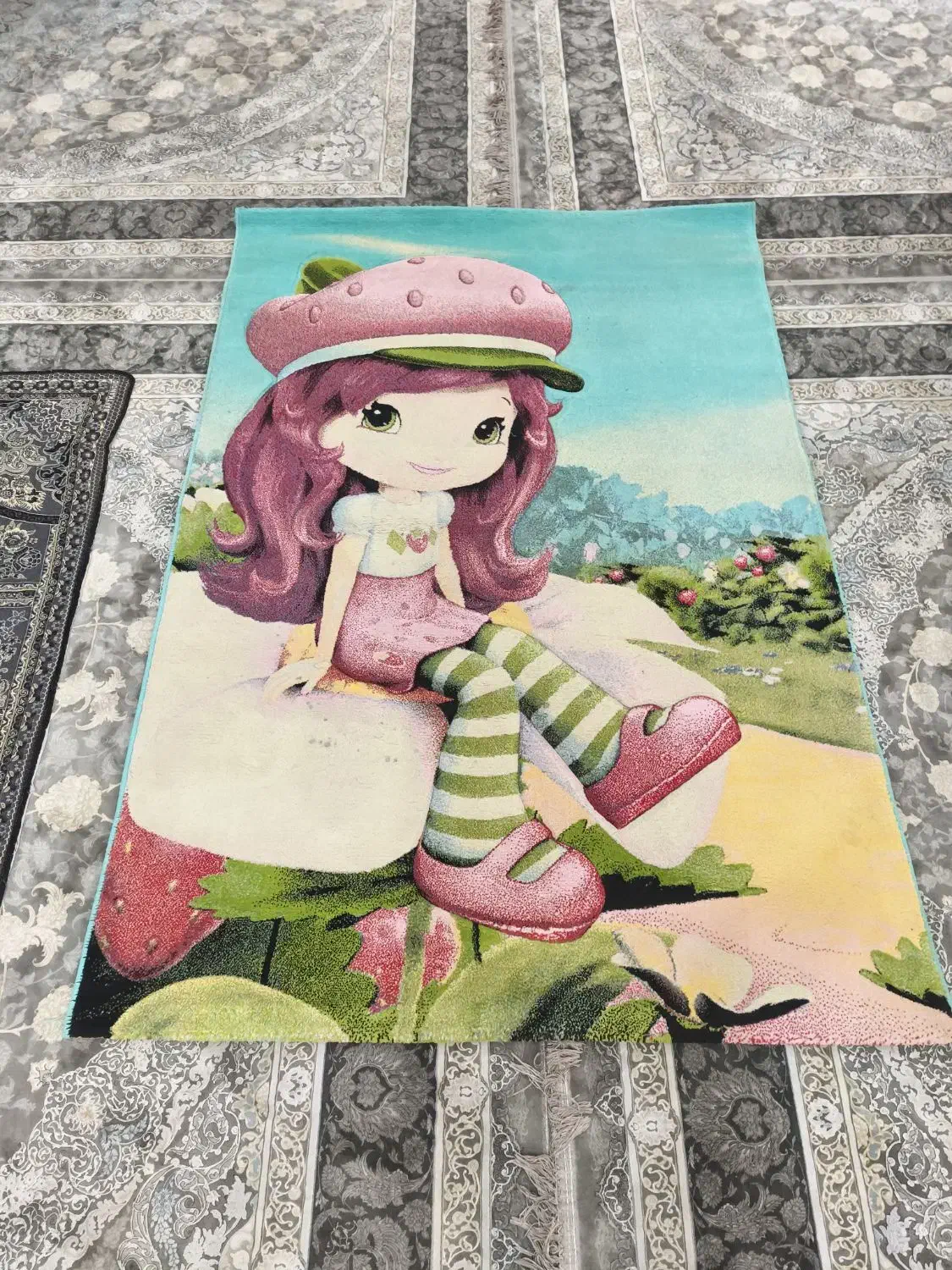 فرش اتاق چهار متری دخترانه|فرش|سرپل ذهاب, |دیوار