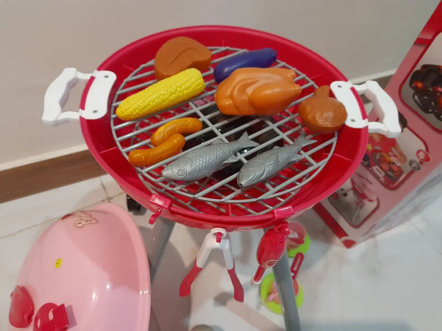 اسباب بازی باربیکیو و ...|اسباب‌بازی بچه|رشت, گلزاران|دیوار