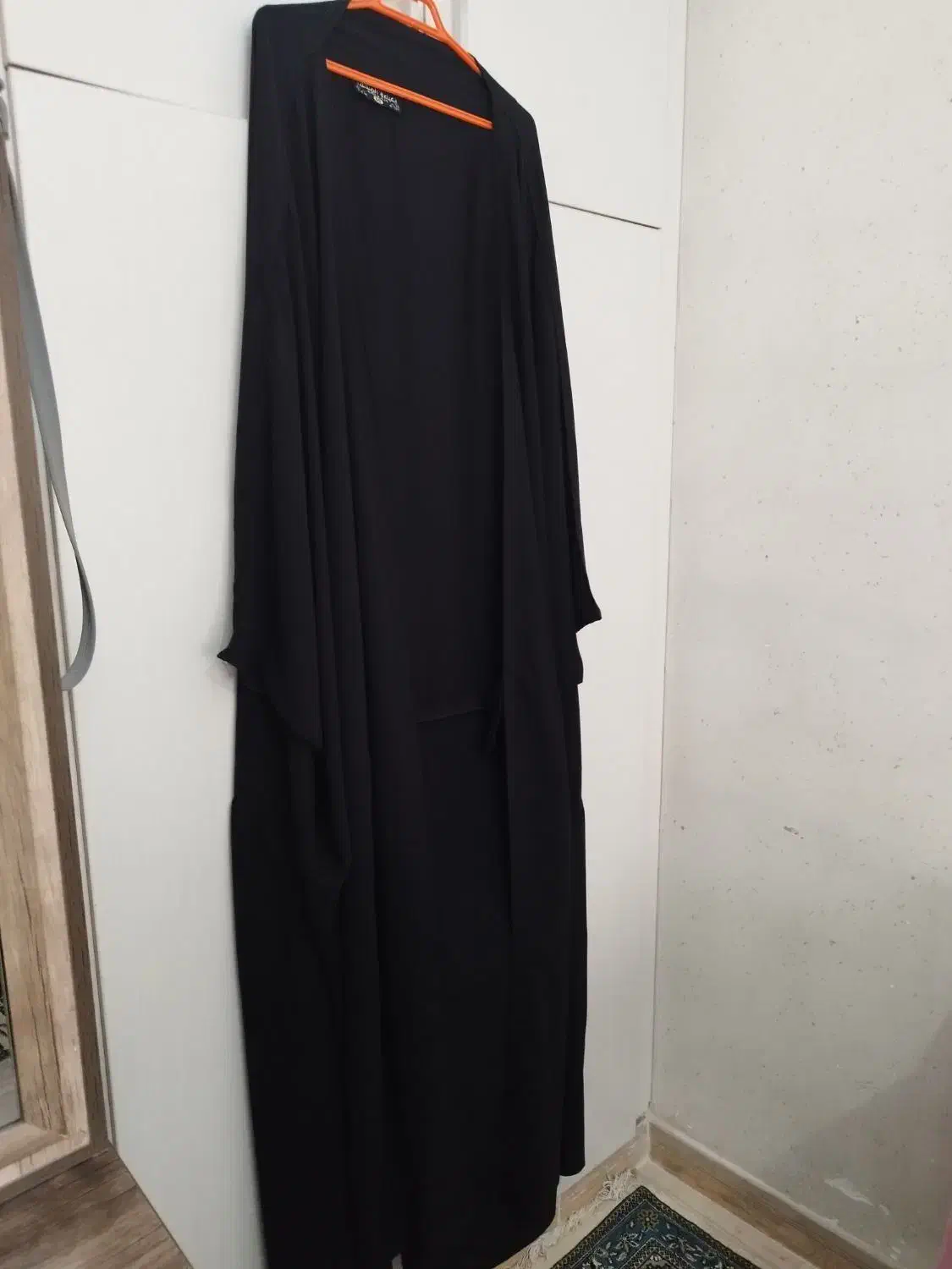 چادر عبا عربی (نجفی)|لباس|اصفهان, لیمجیر|دیوار