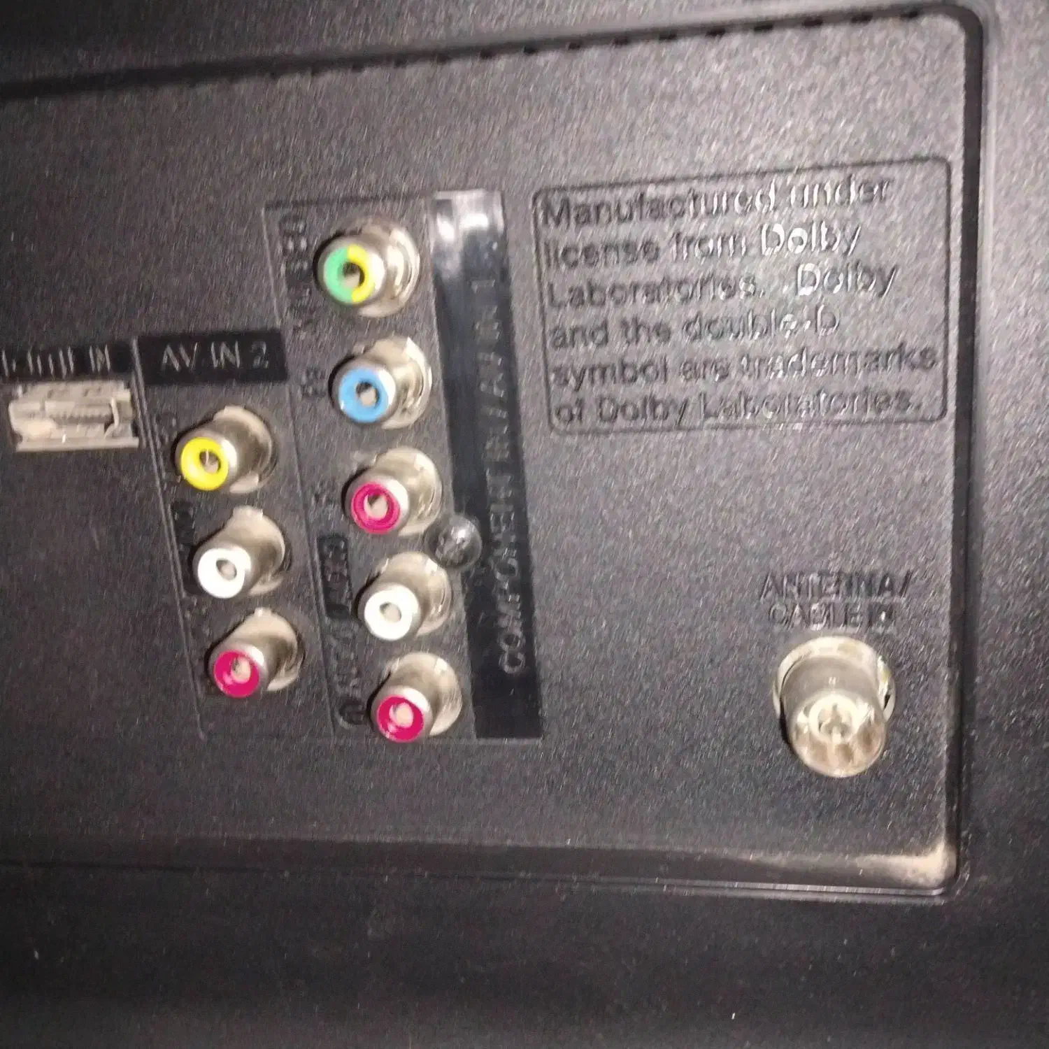 تلویزیون LG 43 اینچ همراه میز سالم و تمیز|تلویزیون و پروژکتور|مشهد, خین عرب|دیوار