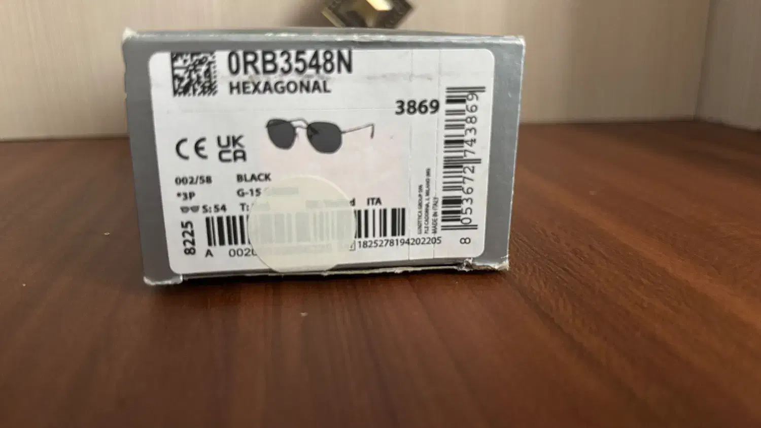 عینک rayban اصل همراه با شناسنامه|زیورآلات و اکسسوری|تهران, مرزداران|دیوار
