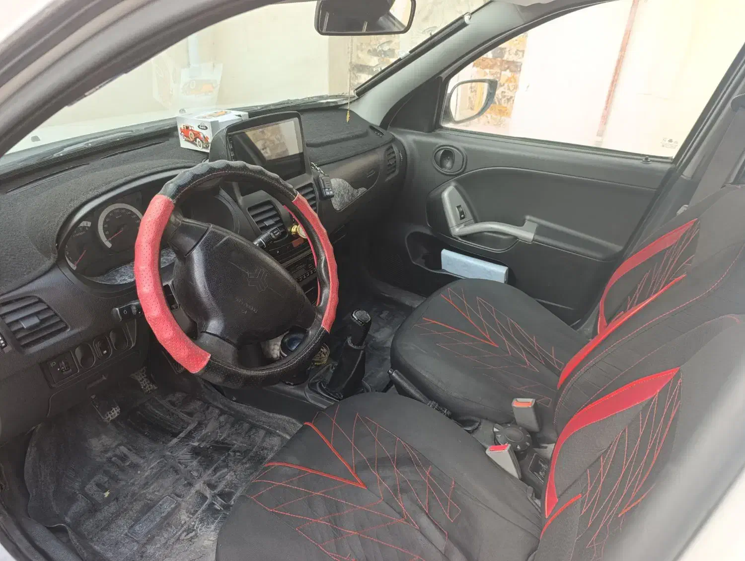 ساینا1400.دوگانه دست.مانیتور و دوربین دنده عقب|خودرو سواری و وانت|بجنورد, |دیوار