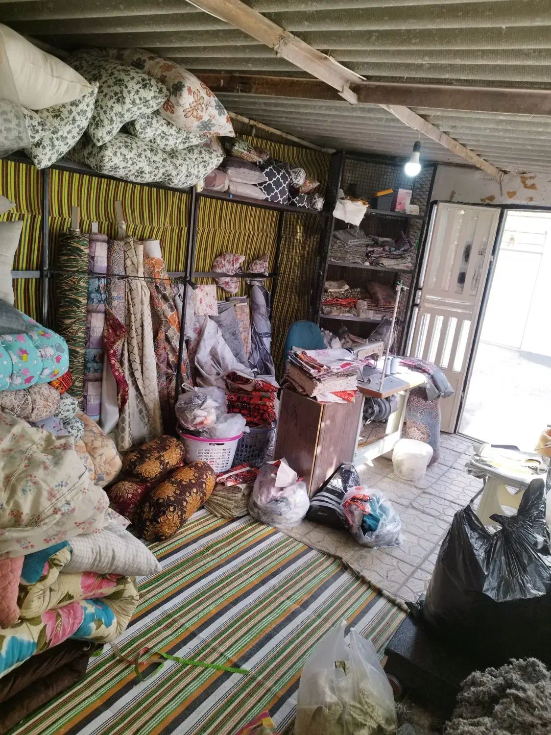 تولیدی تشک یونا|رختخواب، بالش، پتو|کوهدشت, |دیوار