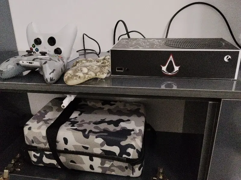 x box|کنسول، بازی ویدئویی و آنلاین|بندرعباس, |دیوار