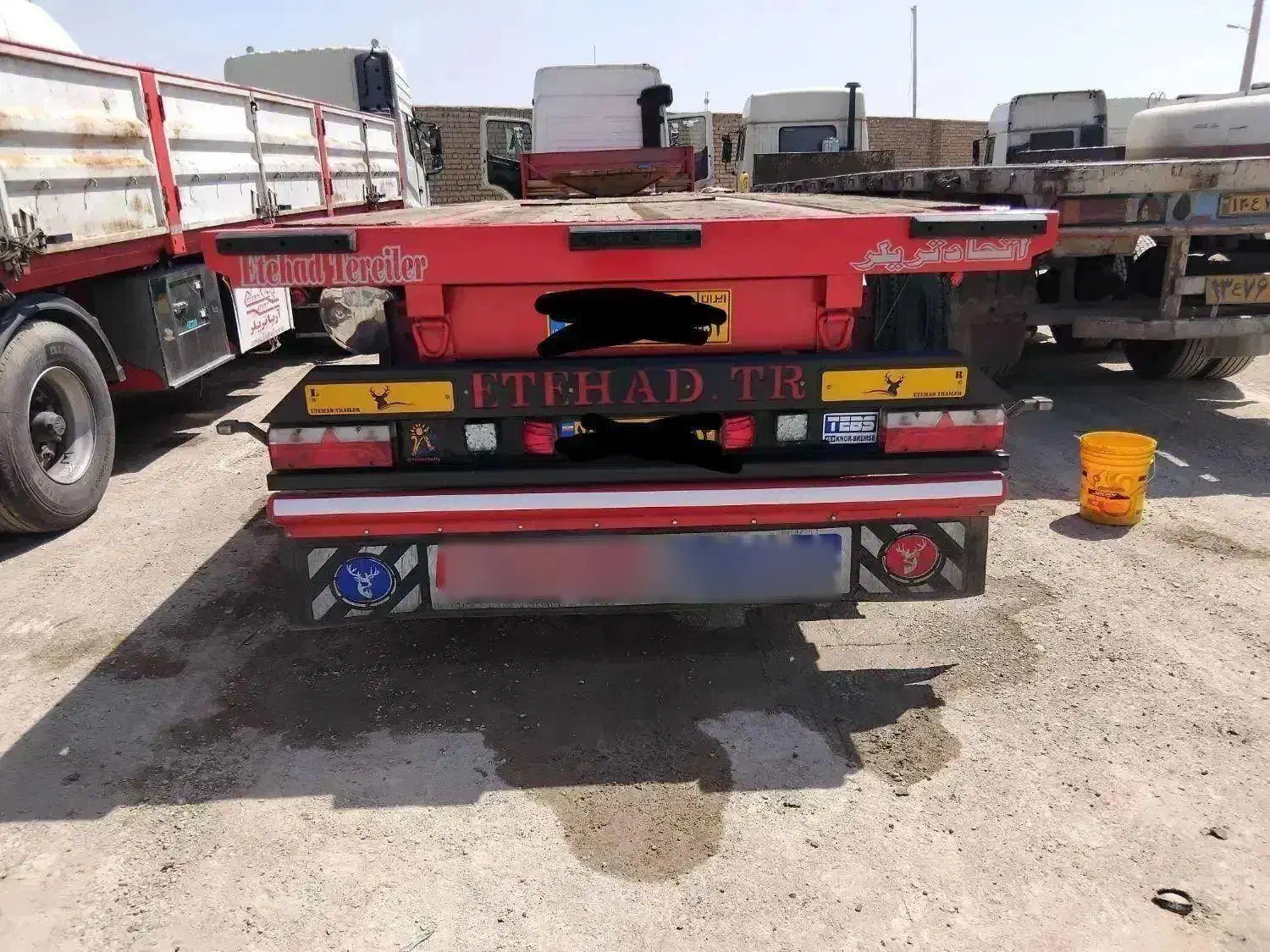 آکسور|خودرو سنگین|اصفهان, درب کوشک|دیوار