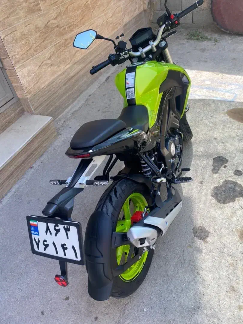 بنلی|موتورسیکلت|فلاورجان, |دیوار