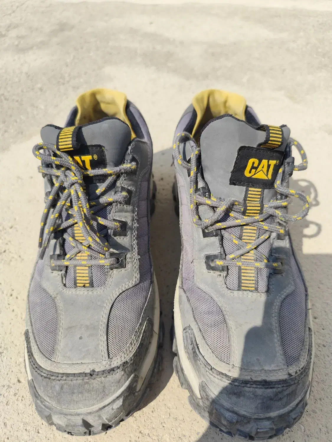 کفش ایمنی cat کارکرده|کیف، کفش، کمربند|بندر کنگان, |دیوار