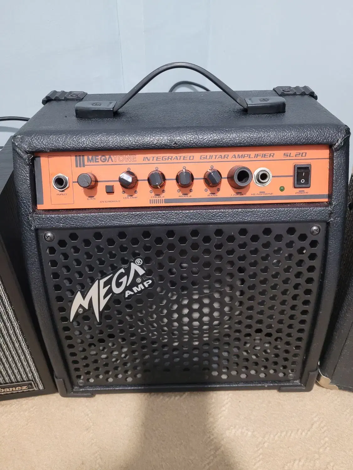 آمپلی فایر گیتار الکتریک|گیتار، بیس، امپلیفایر|تبریز, |دیوار