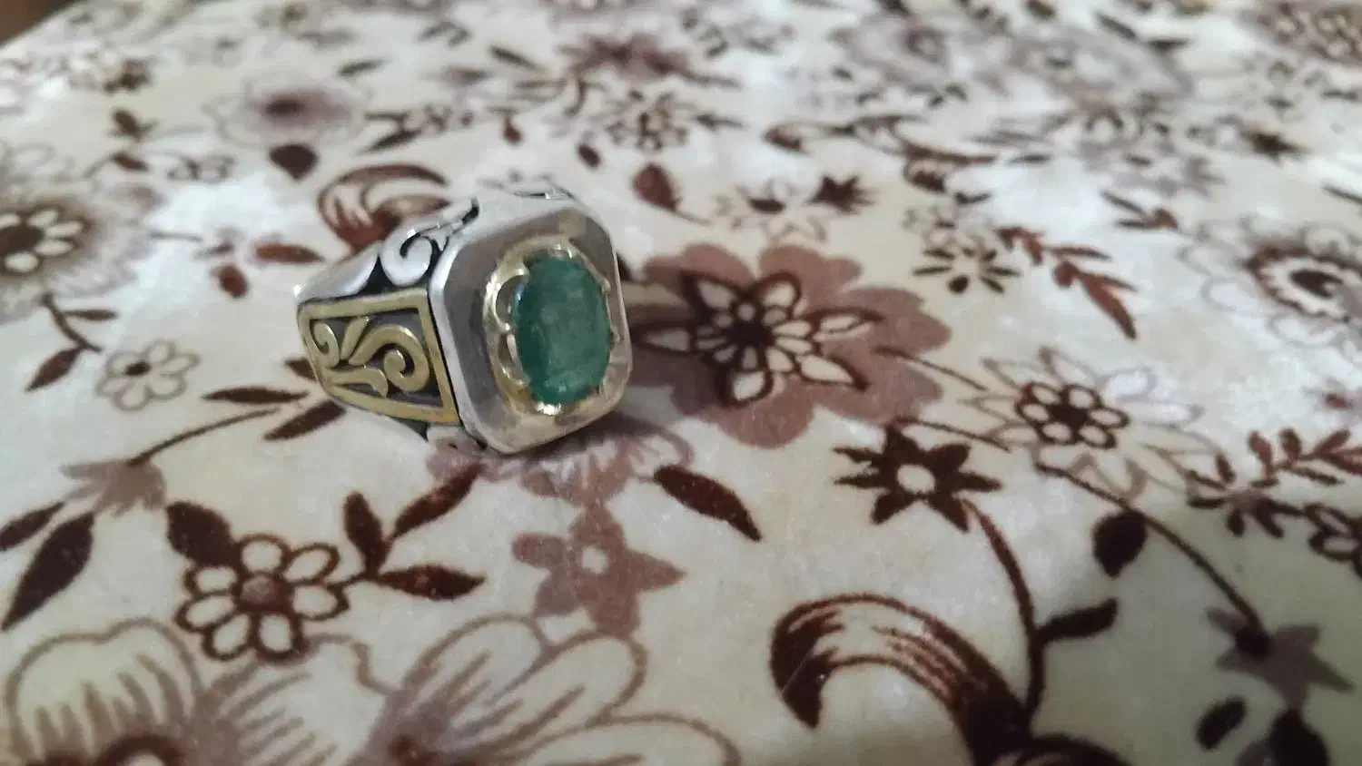 انگشتر زمرد|جواهرات|ارومیه, |دیوار