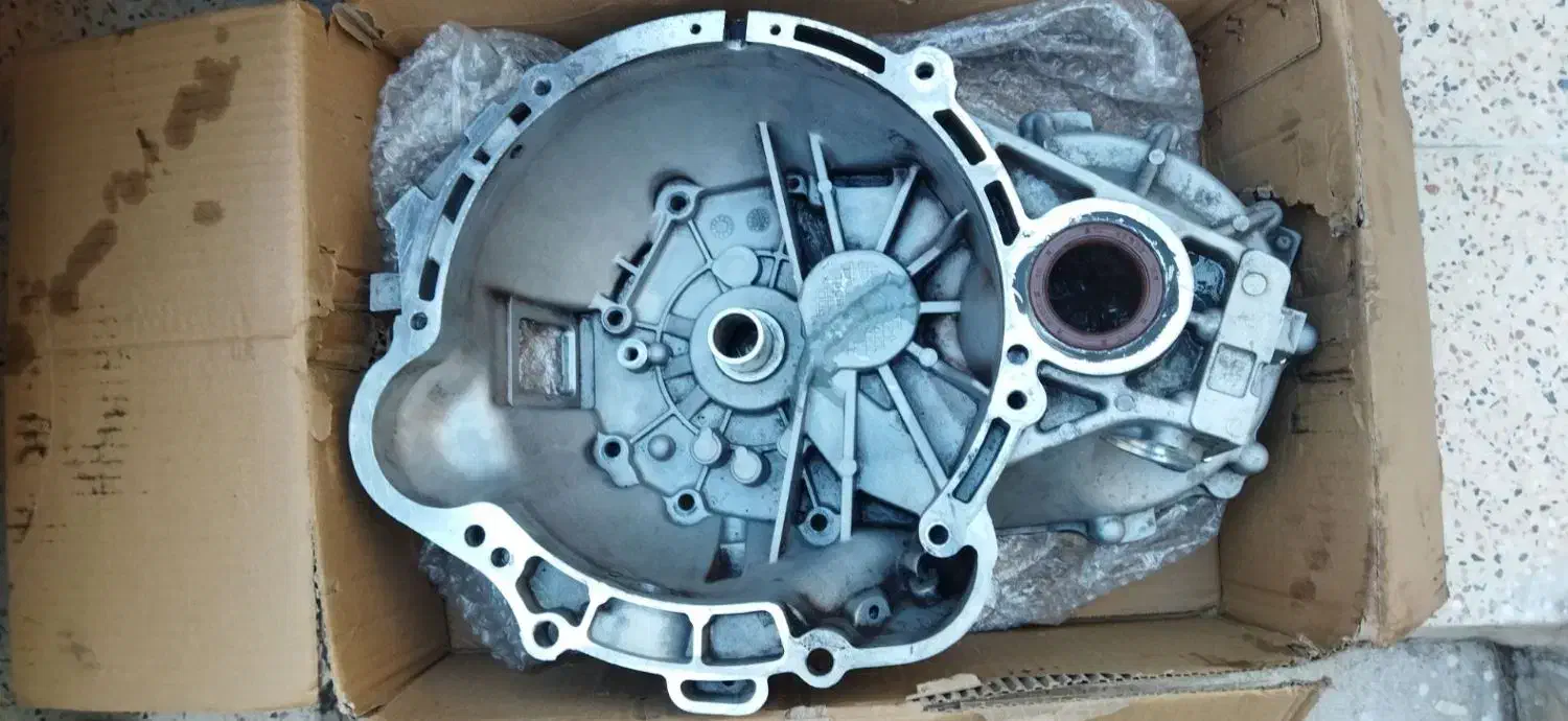 پوسته گیربکس x60|قطعات یدکی و لوازم جانبی|فردیس, شهرک شهید حسینی|دیوار