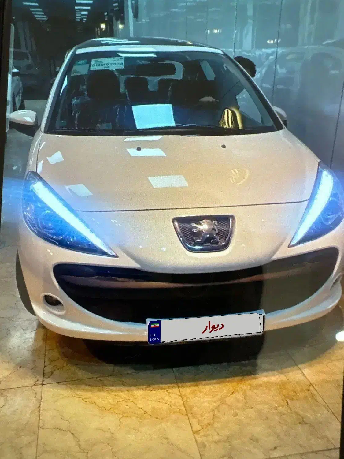 207مدل۴۰۴ برج۹خشک|خودرو سواری و وانت|کرج, عظیمیه|دیوار