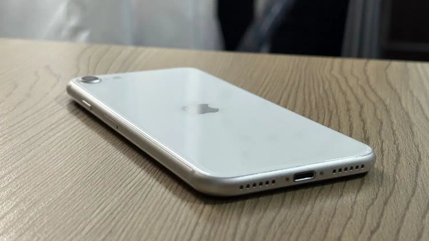 آیفون SE 2022|موبایل|اسلام‌شهر, شهرک امام حسین (میان آباد)|دیوار