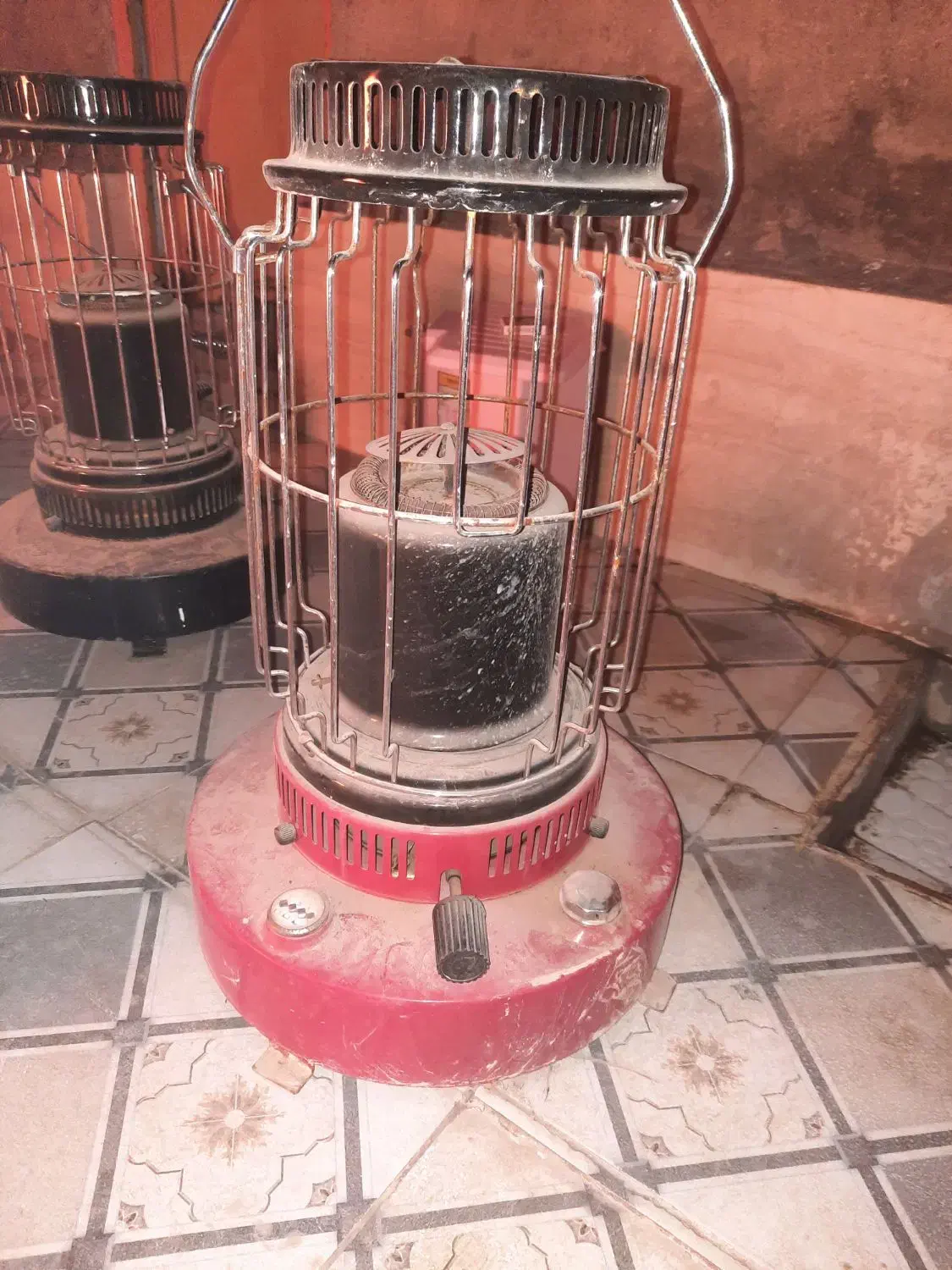 بخاری نفتی صندلی چرخدار|صندلی و نیمکت|زاهدان, |دیوار