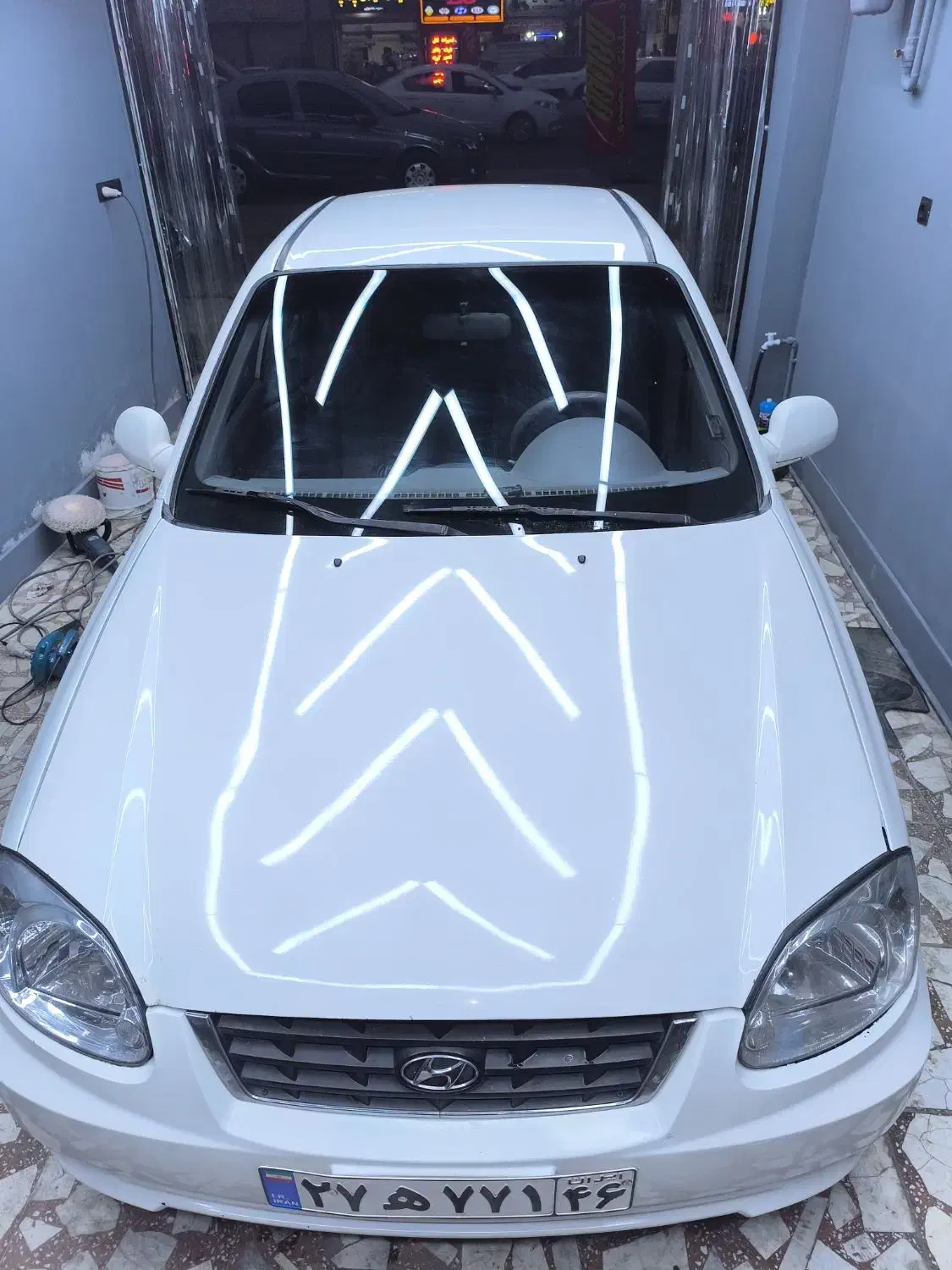 پولیش و سرامیک اقتصادی،کاور سقف و بدنه شیشه دودی|خدمات موتور و ماشین|رشت, جانبازان|دیوار