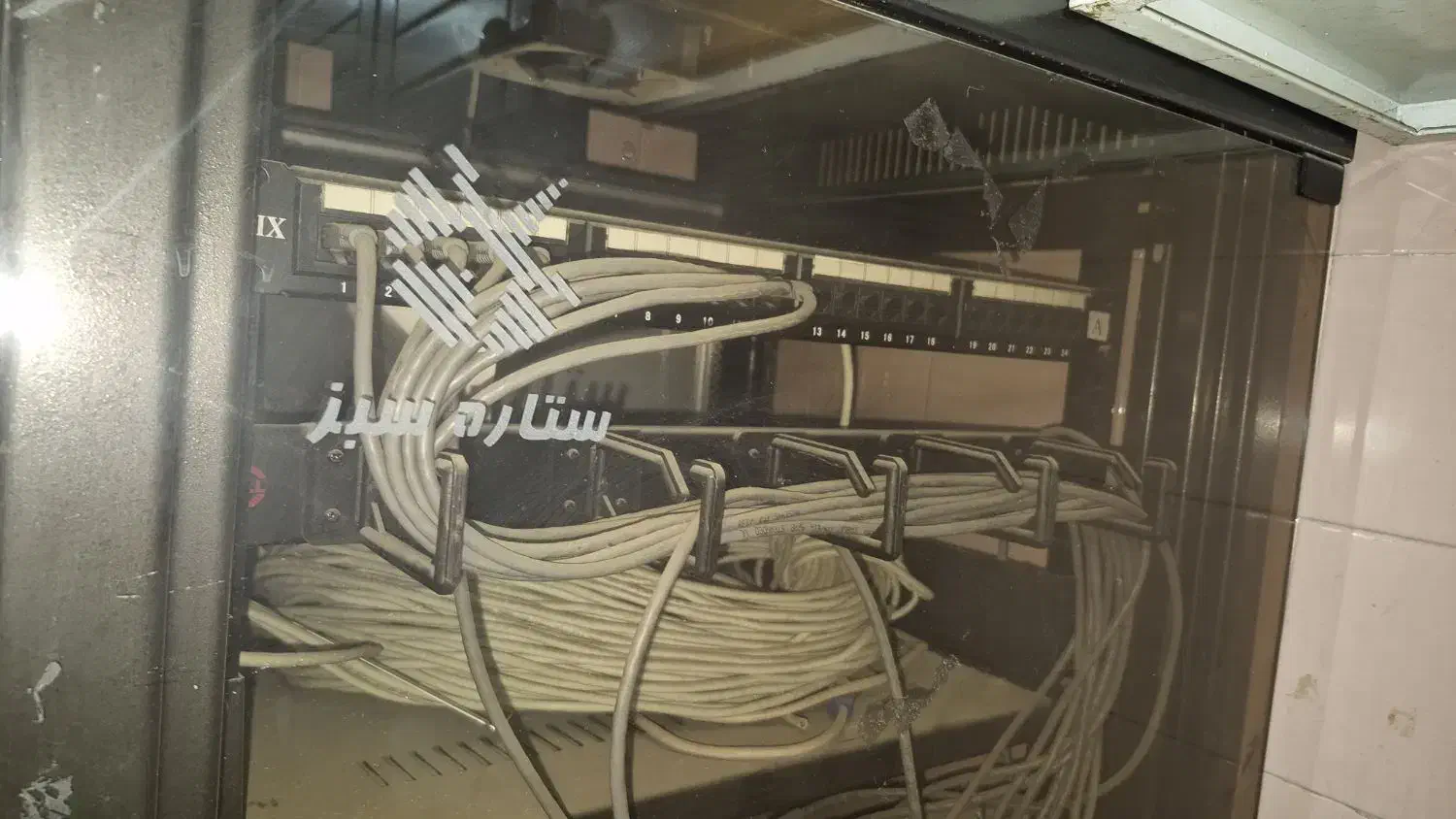 رک ایستاده|مودم و تجهیزات شبکه|شیراز, عفیفآباد|دیوار