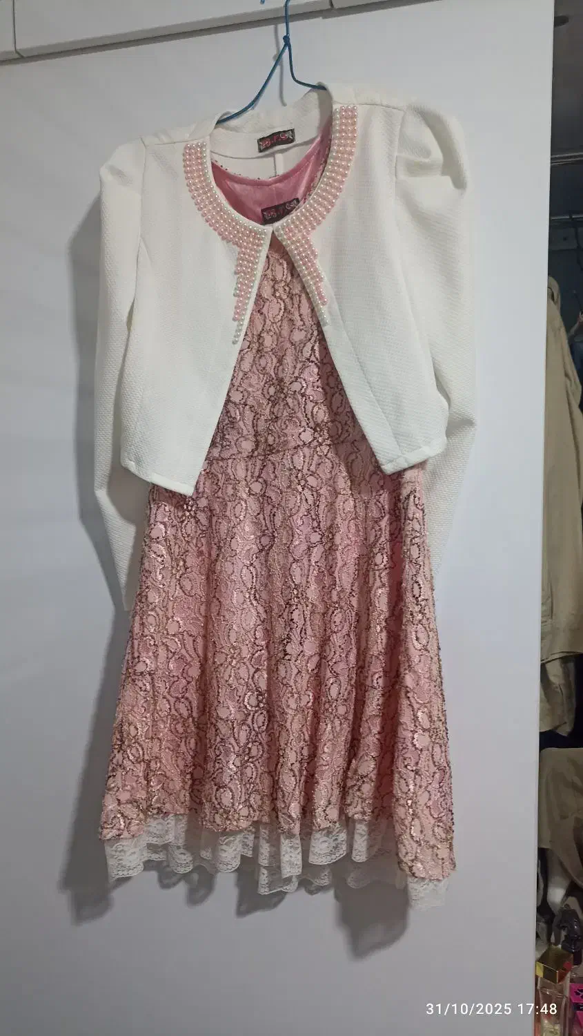 مانتو و لباس مجلسی به قیمت مناسب|لباس|سهند, |دیوار