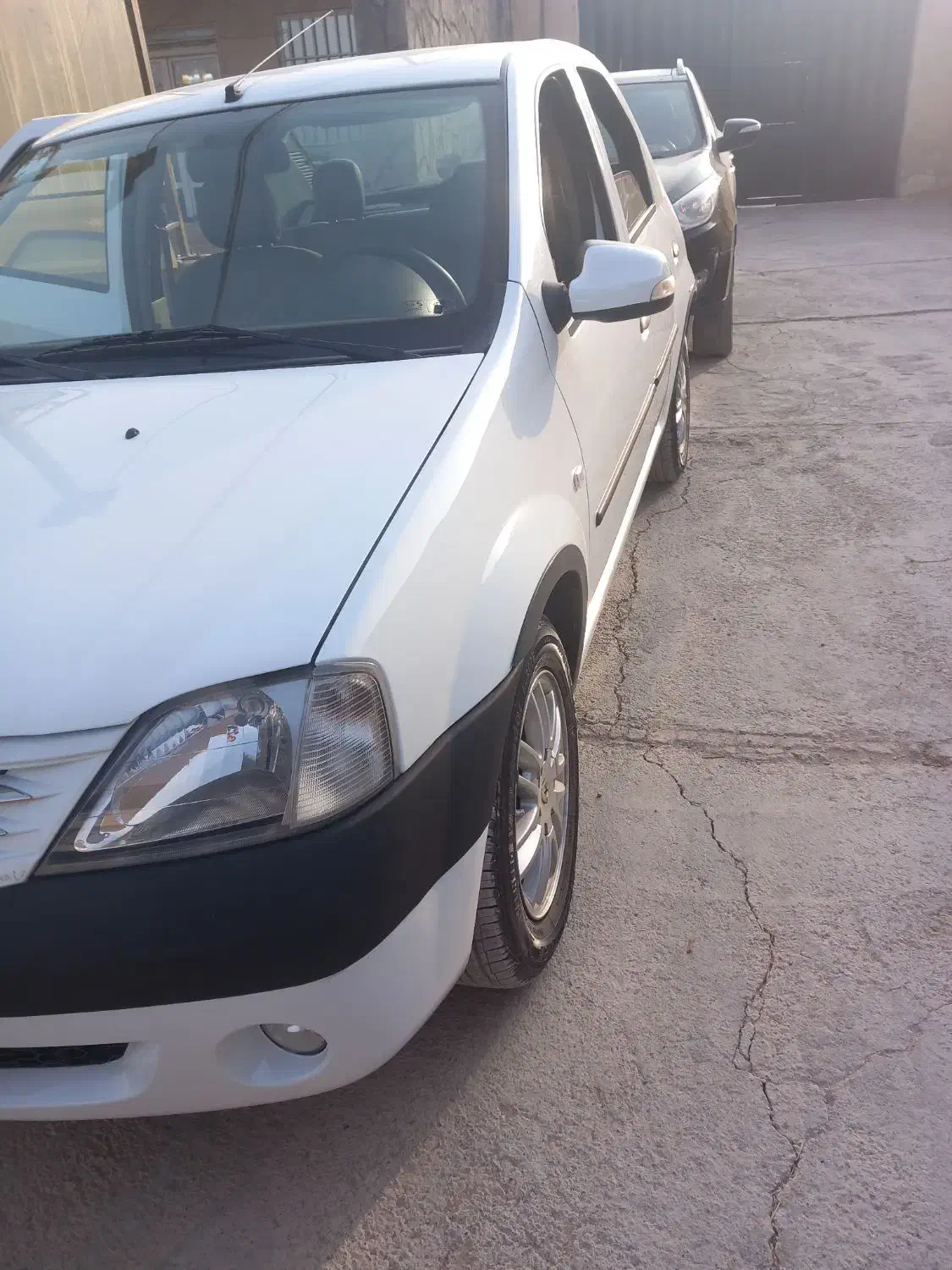 L90 مدل ۹۵ فوق العاده تمیز e2 فول|خودرو سواری و وانت|مشهد, دانشجو|دیوار