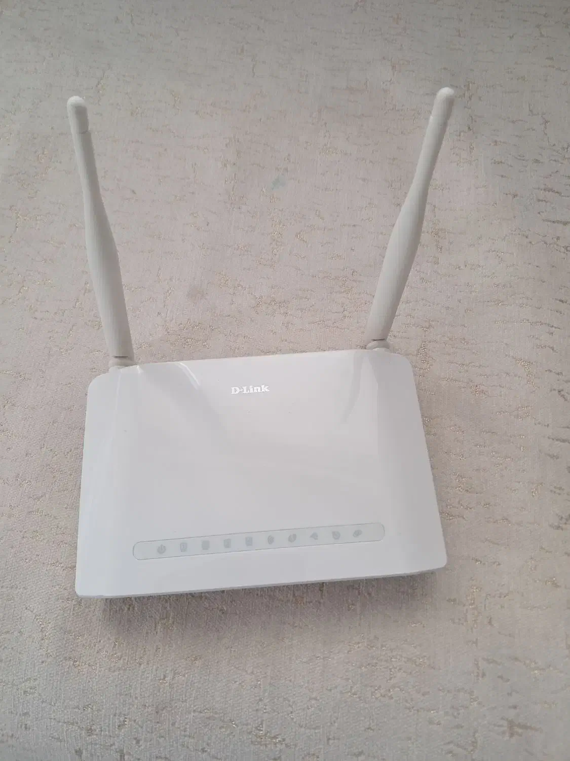 مودم d link  و یک مودم جیبی|مودم و تجهیزات شبکه|اراک, |دیوار