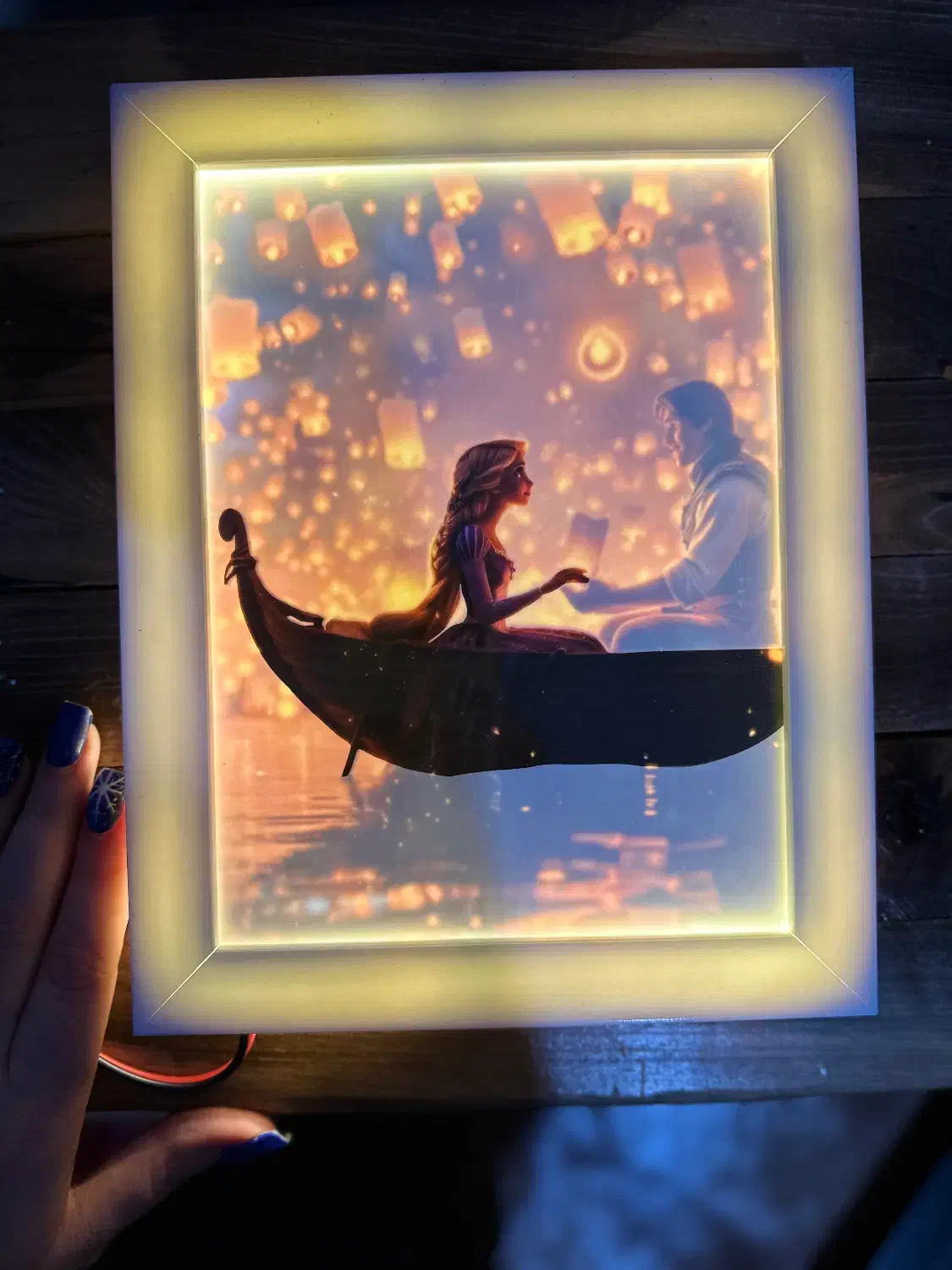 لایت باکس|تابلو، نقاشی، عکس|شیراز, گویم|دیوار