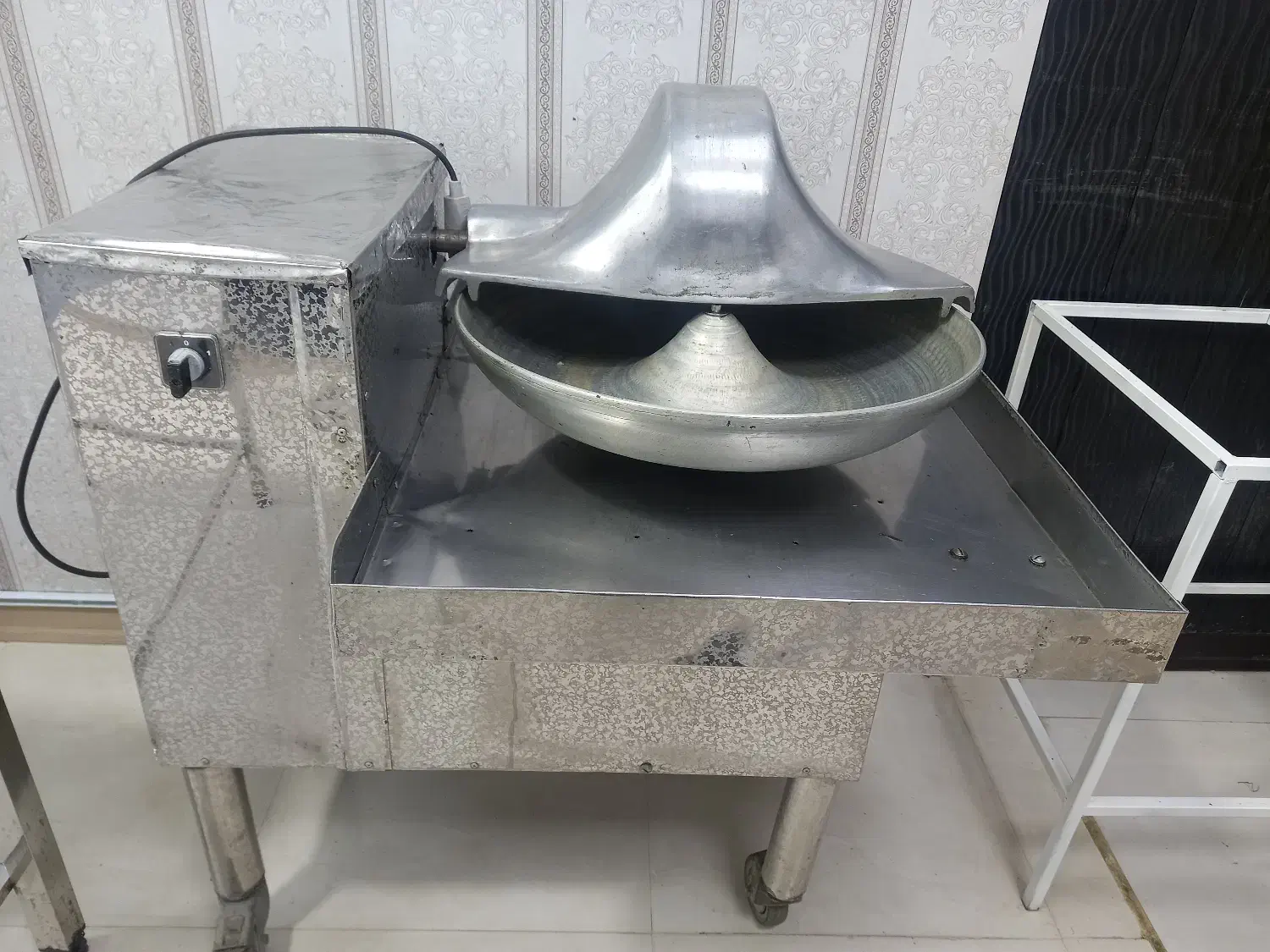 سبزی خردکن صنعتی دهانه ۶۰|خردکن، آسیاب، غذاساز|نظرآباد, نظرآباد|دیوار