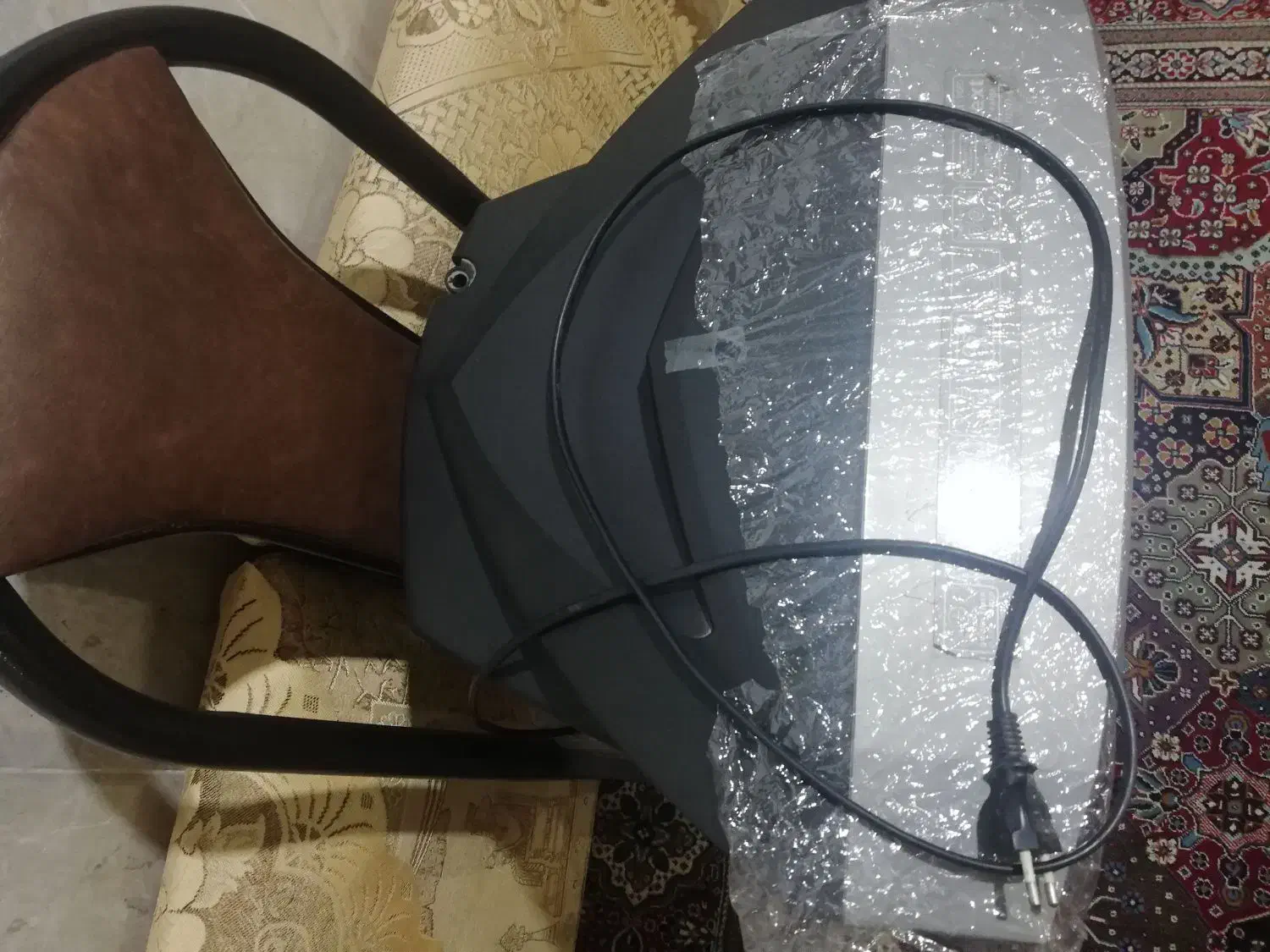 تلویزیون ۱۴ اینچ پارس مناسب برای دوربین مدار بسته|تلویزیون و پروژکتور|اندیمشک, |دیوار