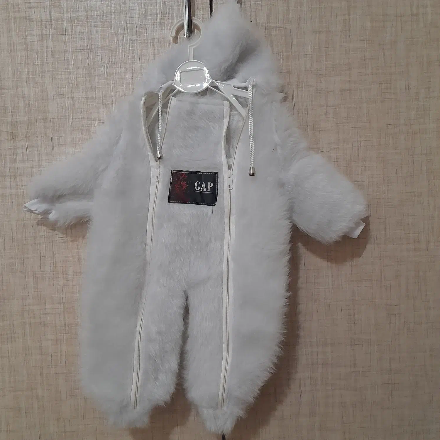 فروش|کفش و لباس بچه|تربتحیدریه, بهشت عسکری|دیوار