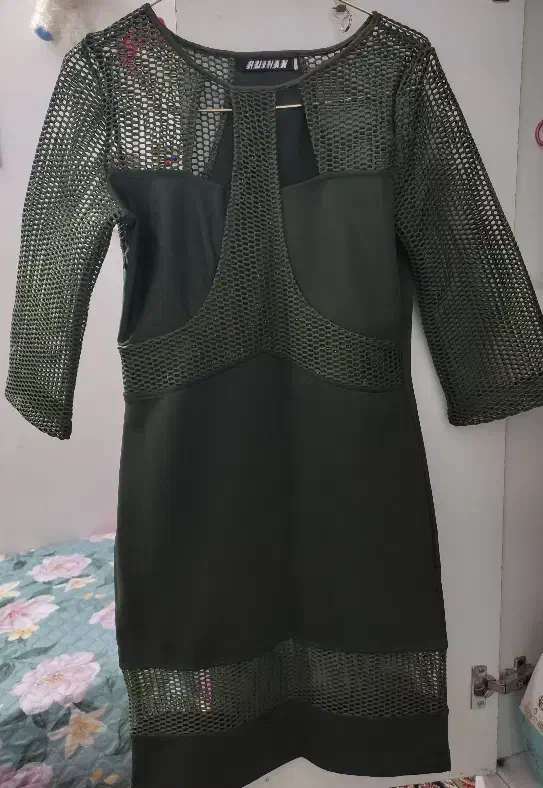 لباس مجلسی زنانه|لباس|نیشابور, امام|دیوار