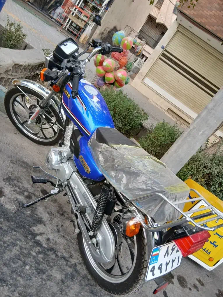 هندا کبیر صفر 1404|موتورسیکلت|اصفهان, الهیه|دیوار