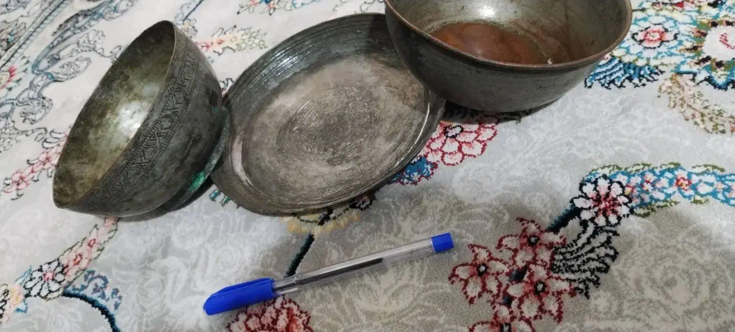 ظروف مسی باقدمت بالا|کلکسیون اشیاء عتیقه|لنگرود, |دیوار