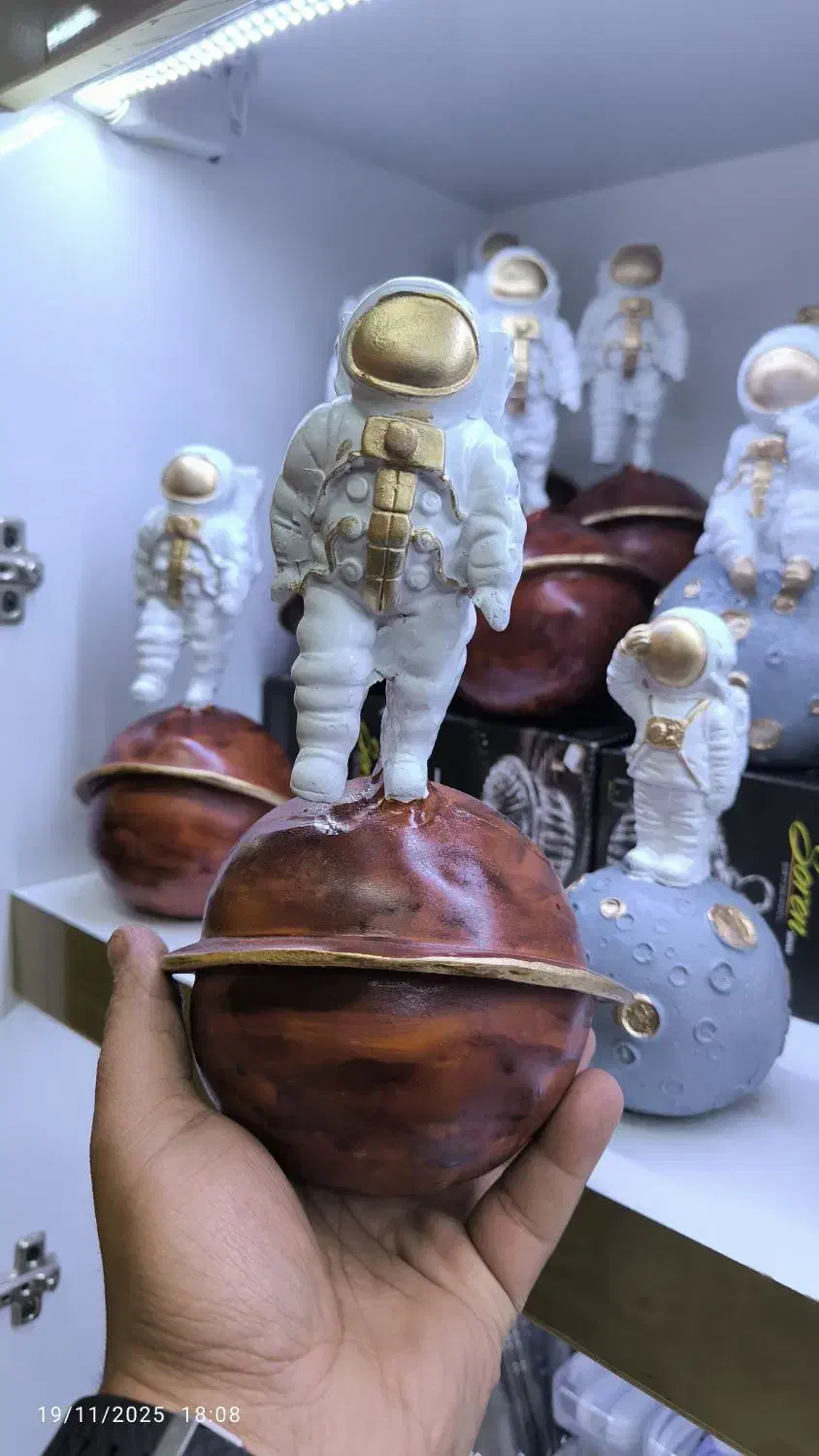 مجسمه فضانورد عمده وتک مجسمه اکسسوری«امید دکور»|مجسمه، تندیس، ماکت|مشهد, شهرک رازی (شهرک غرب)|دیوار