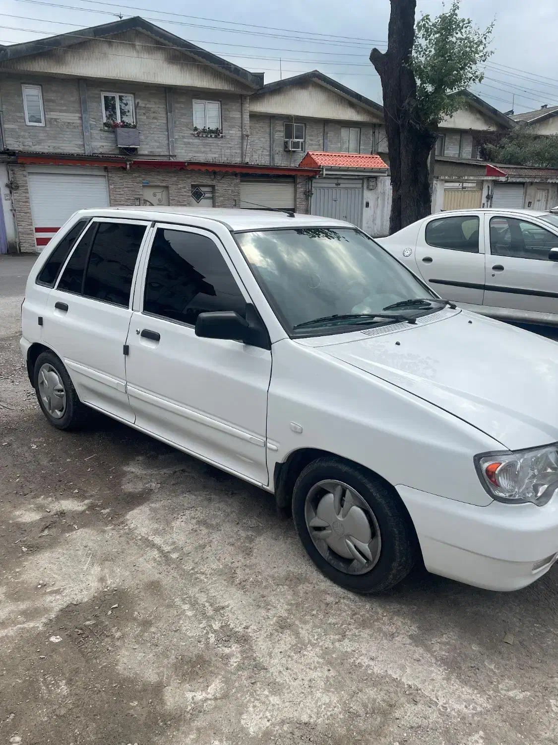 خریدار بزنگه|خودرو سواری و وانت|رشت, آب و برق|دیوار