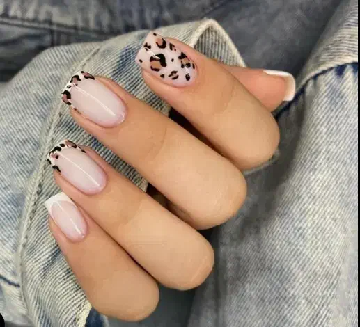 خدمات ناخن (خیابان رجایی)|خدمات آرایشگری و زیبایی|کاشان, حاج جمال|دیوار