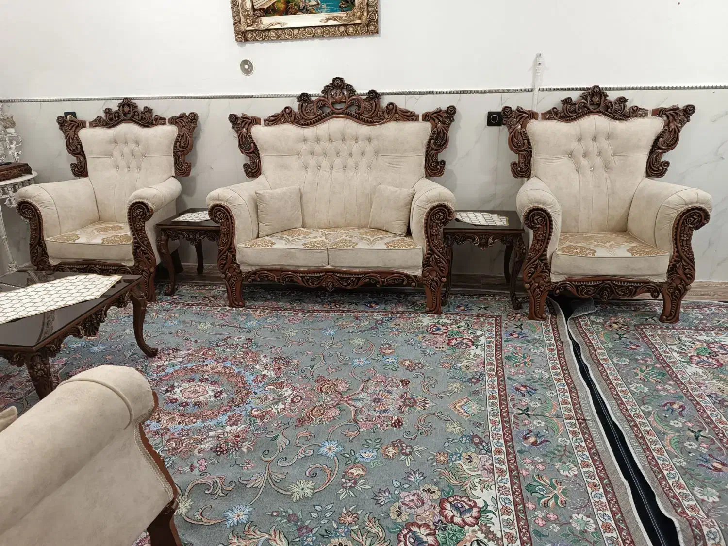 مبل ۷ نفره بدون پارگی و شکستگی|مبلمان خانگی و میز عسلی|نسیمشهر, |دیوار
