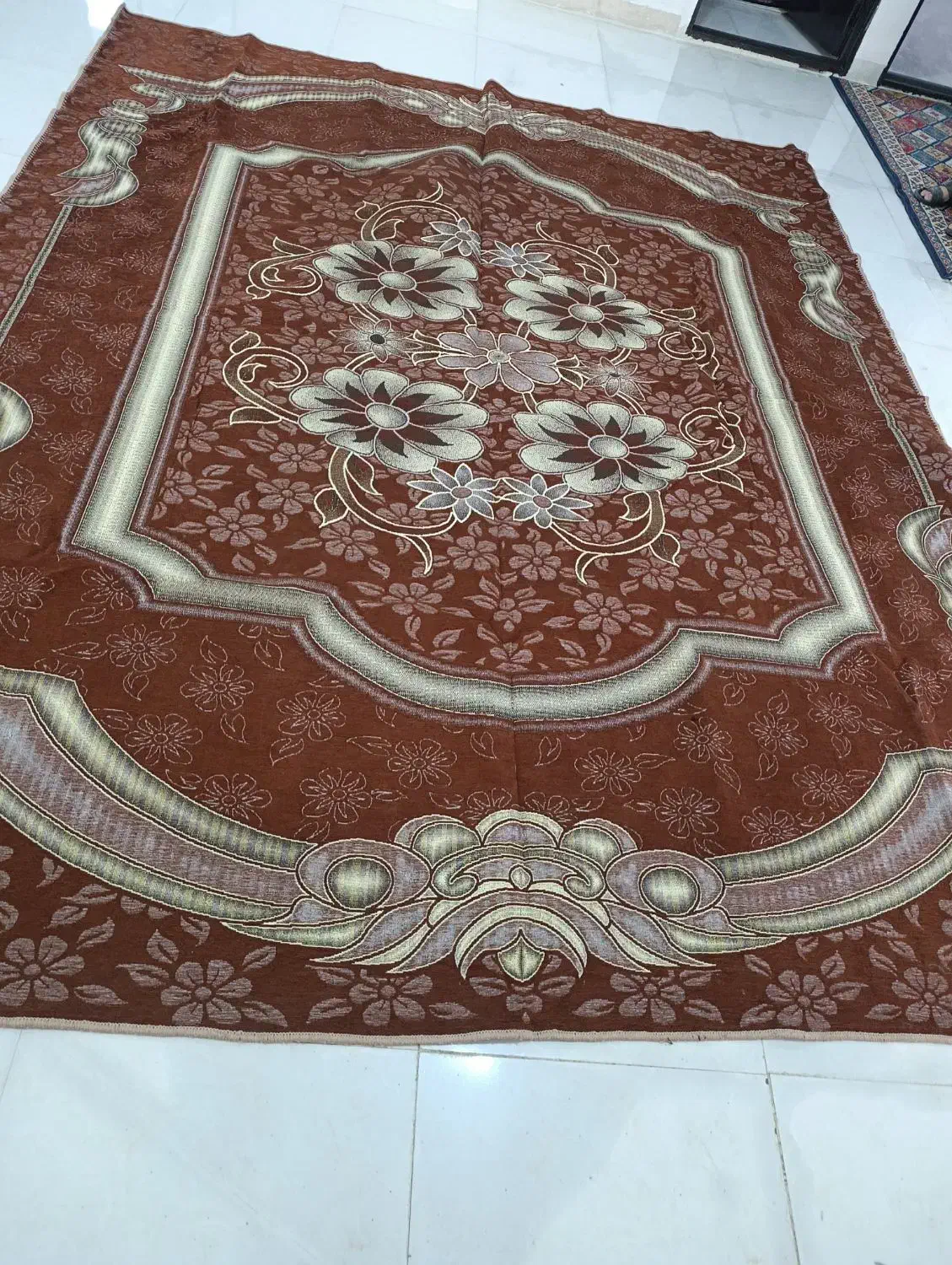 فرش و روفرشی|فرش|ایلام, |دیوار