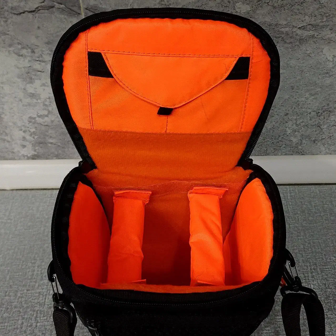 کیف دوربین canon کاملا نو|دوربین عکاسی و فیلمبرداری|لنجان, |دیوار