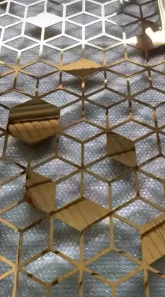 جوش و برش لیزر فلزات دقیق و سریع|خدمات پیشه و مهارت|اصفهان, شهرک صنعتی امیرکبیر (شاپور جدید)|دیوار