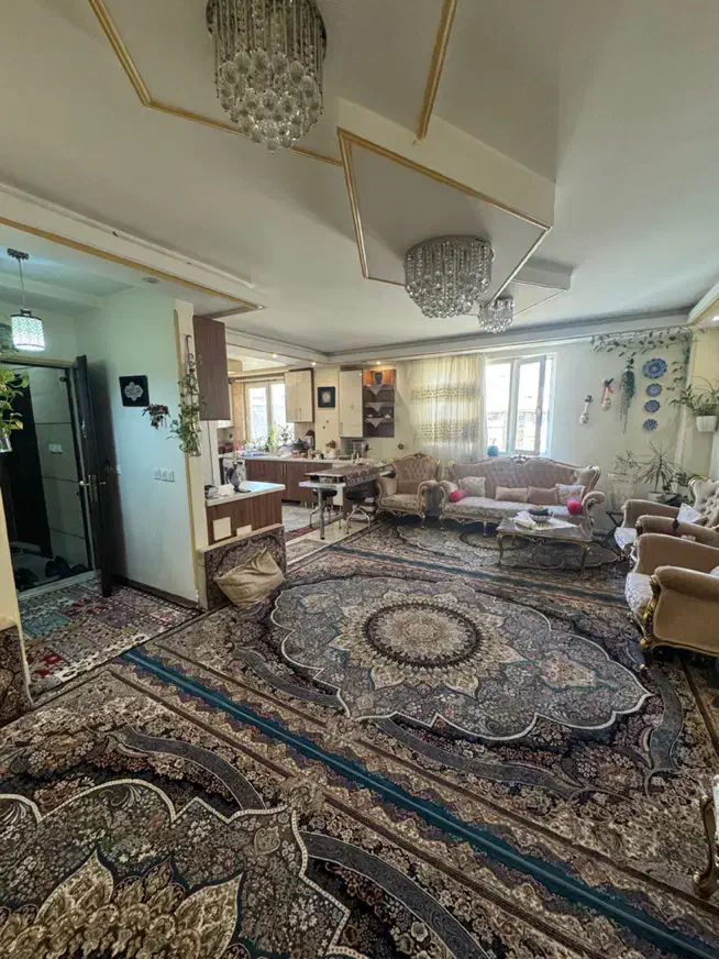 87 متر/اسانسور/پارکینگ/انباری/سالن پرده خور|اجارهٔ آپارتمان|تهران, جی|دیوار