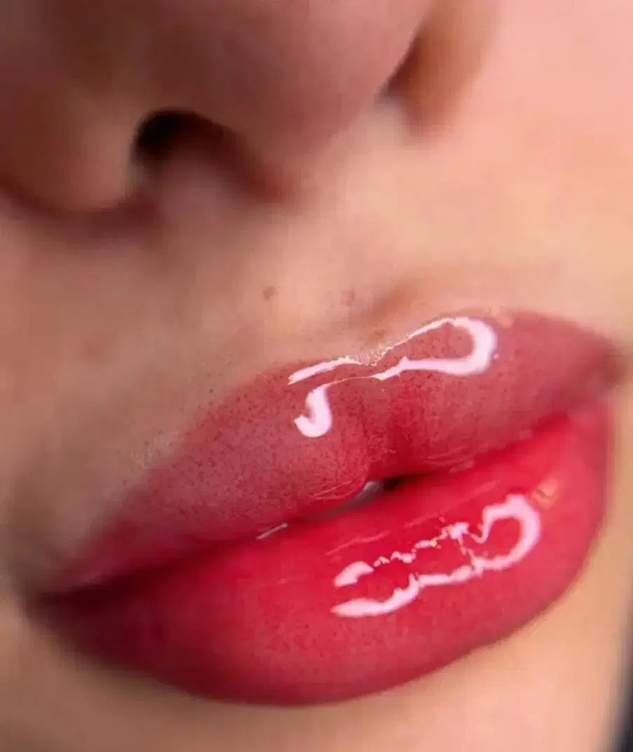 میکرو پیکمنتیشن ابرو و شیدلب و رفع تیرگی لب|خدمات آرایشگری و زیبایی|بندرعباس, |دیوار