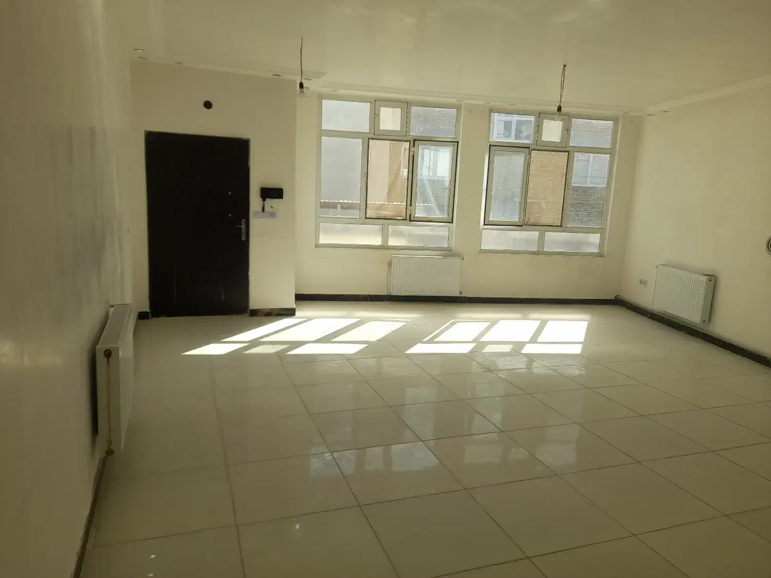 واحد اختصاصی راه جدا با بهارخواب در بعثت (شرایطی)|فروش آپارتمان|مرند, |دیوار